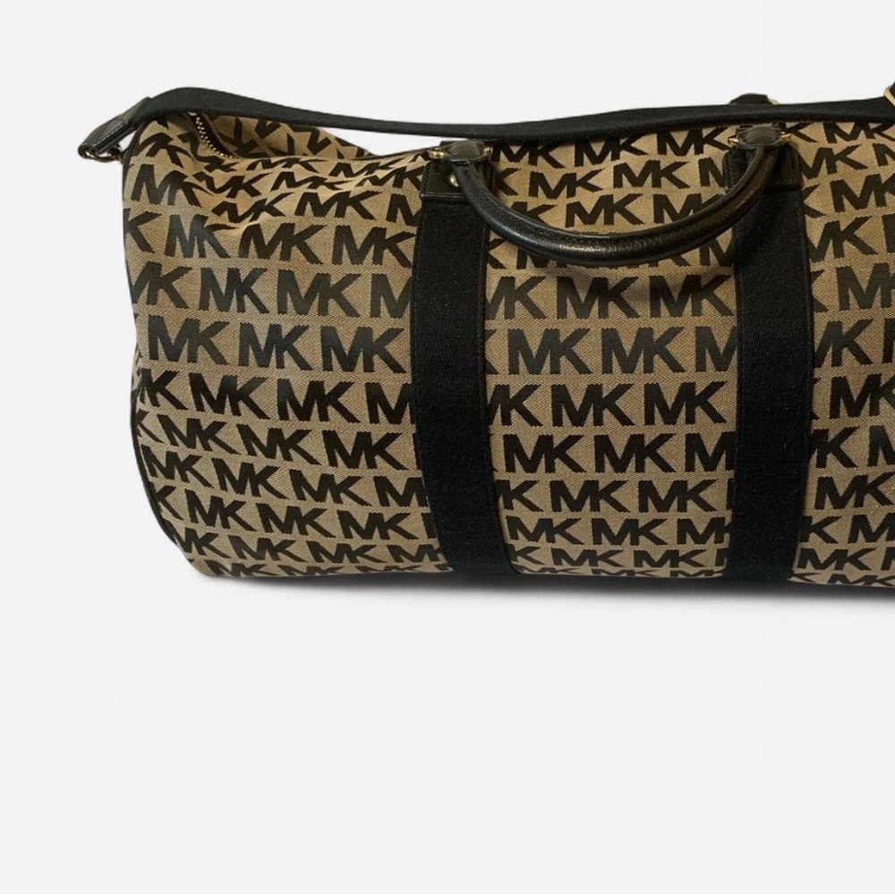 Michael Kors XL Logo Duffel Bag - Picture 2 of 2